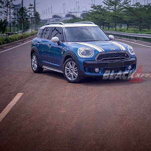 All New MINI Countryman S - More Spacious & More Iconic