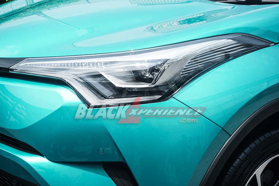 All New Toyota C-HR Hybrid - Tak Perlu Banyak Gaya