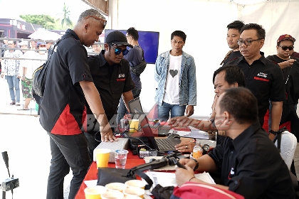 Black Out Loud @ BlackAuto Battle Warm Up Manado 2019 Photo 5