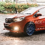 Modifikasi Velg New Honda Mobilio: Mobil Baru, Velg Baru