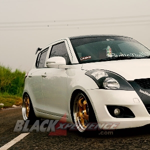 Modifikasi Suzuki Swift A/T: Mempermanis Bagian Interior