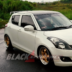 Modifikasi Suzuki Swift A/T: Mempermanis Bagian Interior