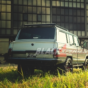 Modifikasi Jeep Grand Wagoneer, City Slicker yang Menggoda