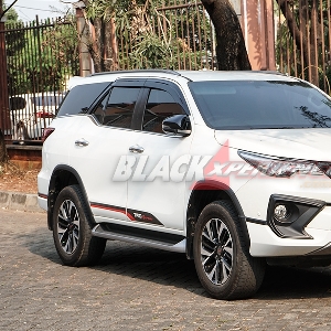 Modifikasi Bodykit Toyota Fortuner - Tampil Berkelas dengan Budget Pas