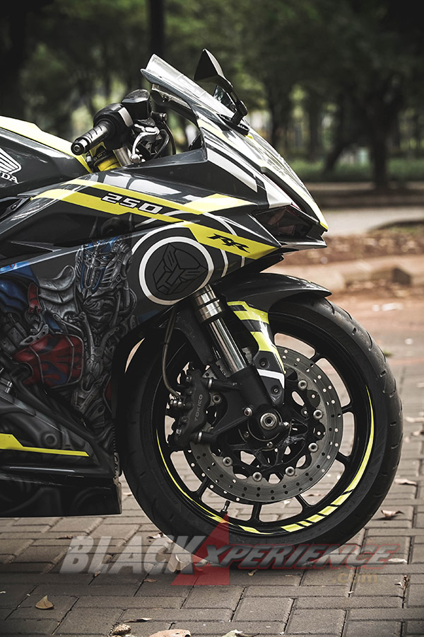 Modifikasi Honda CBR250RR, Sekuat Optimus Prime dan Seseksi Superbike Look