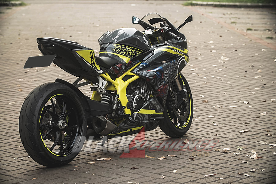 Modifikasi Honda CBR250RR, Sekuat Optimus Prime dan Seseksi Superbike Look