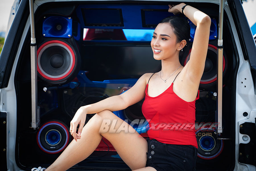 Carissa Heriyani, Incar Punya Civic Turbo dan Kongkow Bareng Anak Mobil