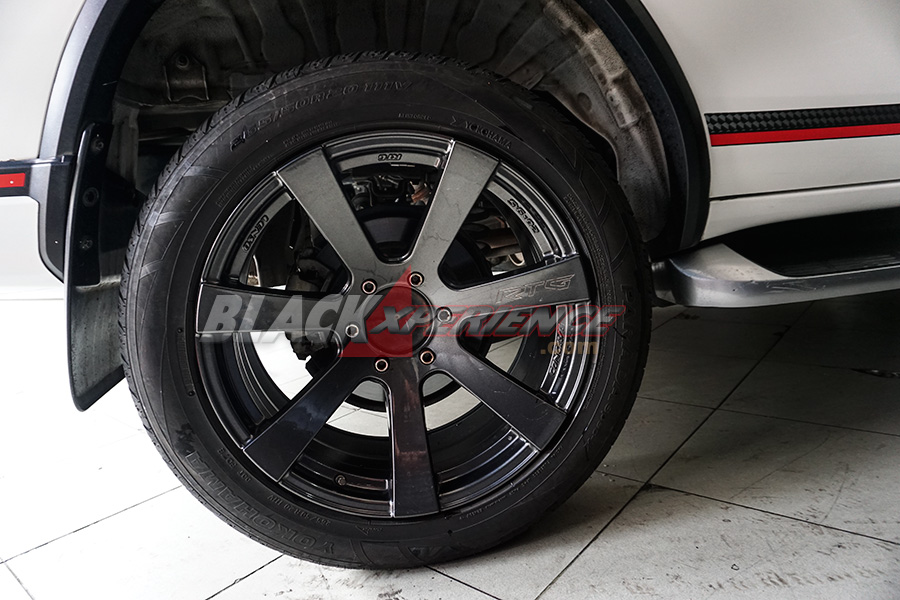  Modifikasi  Velg New Toyota Fortuner  Lebih Besar  Dengan 