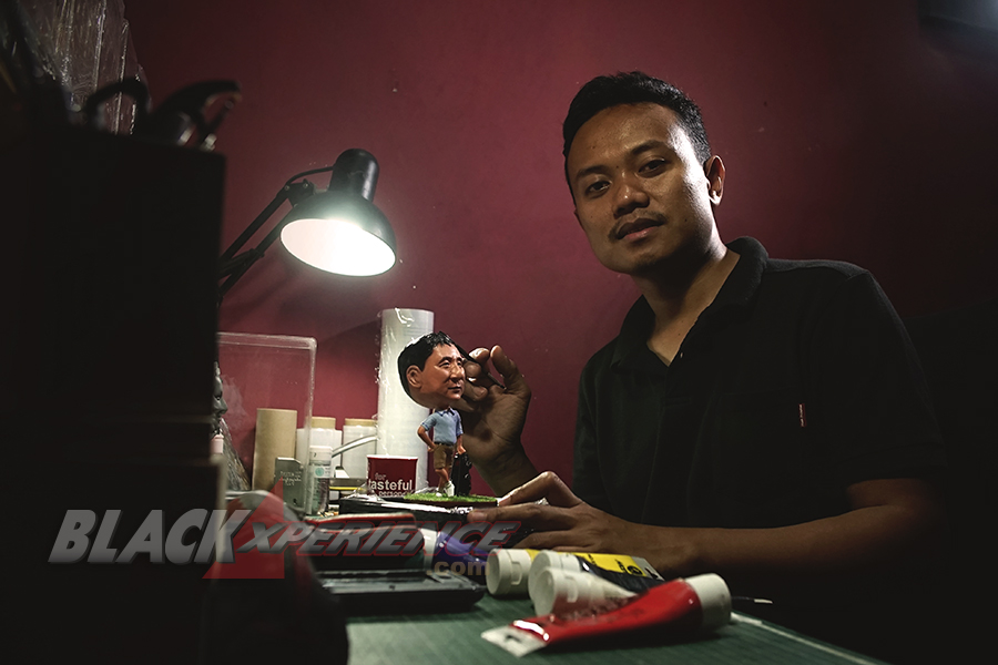 Musfiq Amar, Salurkan Kreativitas Lewat Patung Karikatur