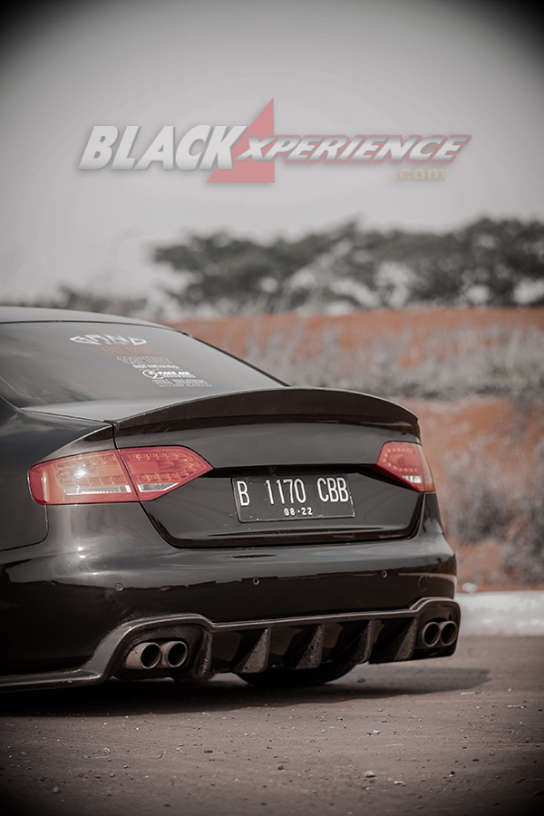 Modifikasi Audi A4 B8 : Sexy With Stance Style