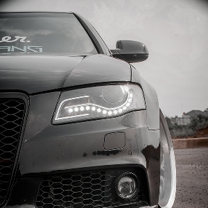 Modifikasi Audi A4 B8 : Sexy With Stance Style