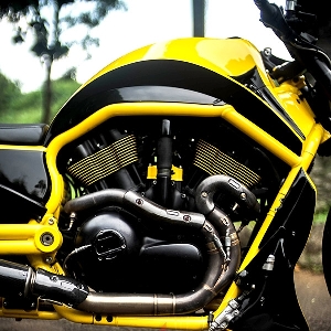 Harley Davidson V-Rod CCI - Kekar Layaknya Supercar