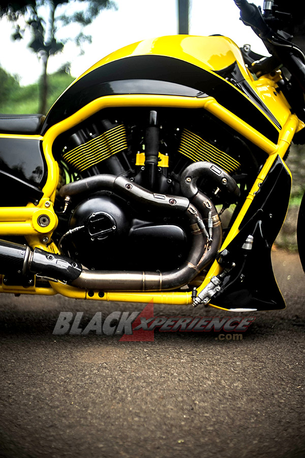 Harley Davidson V-Rod CCI - Kekar Layaknya Supercar