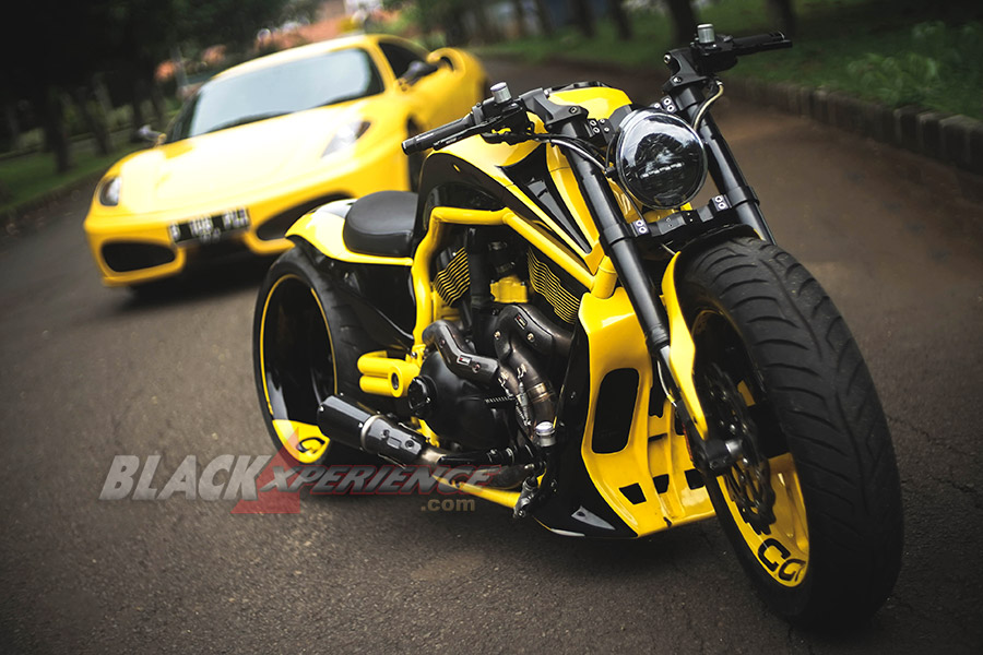 Harley Davidson V-Rod CCI - Kekar Layaknya Supercar
