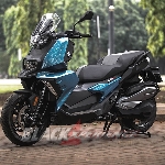 BMW C400X, Skuter Futuristik Buat Kaum  Urban 