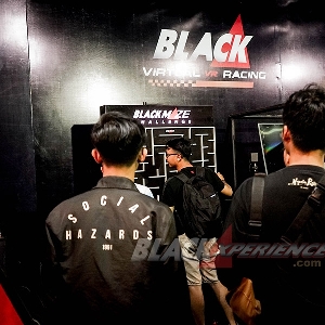 Entertainment and Games at BlackAuto Battle Solo 2018