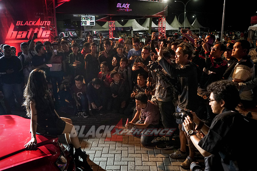 Entertainment and Games at BlackAuto Battle Solo 2018