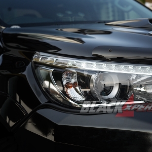 Modifikasi Toyota Hilux untuk Heavy Offroad