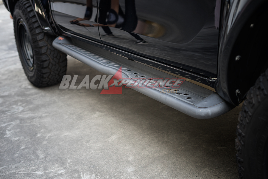 Modifikasi Toyota Hilux untuk Heavy Offroad