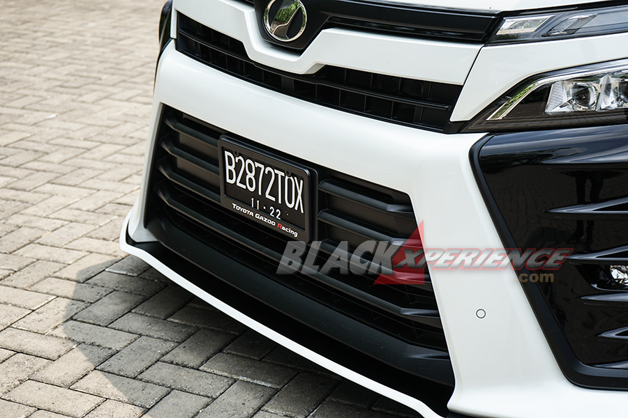 Modifikasi Toyota Voxy, Project 'Trial Error' Buahkan Van MPV nan Sporty