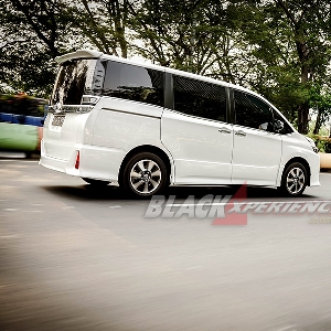 New Toyota Voxy - Baby Alphard You Can Buy -