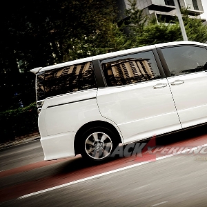 New Toyota Voxy - Baby Alphard You Can Buy -