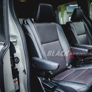 New Toyota Voxy - Baby Alphard You Can Buy -