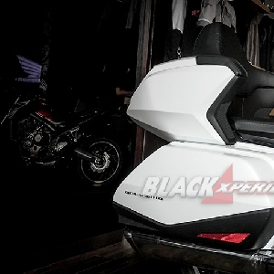 New Honda Goldwing 1800 - Tolak Ukur Baru