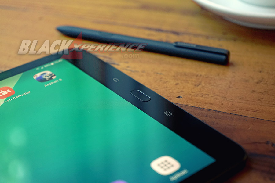 Samsung Galaxy Tab S2 - Cantik Di Luar, Bertenaga Di Dalam