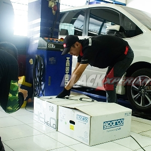 Modifikasi All New Toyota Voxy, Upgrade Kaki-kaki untuk Gaya dan Kenyamanan