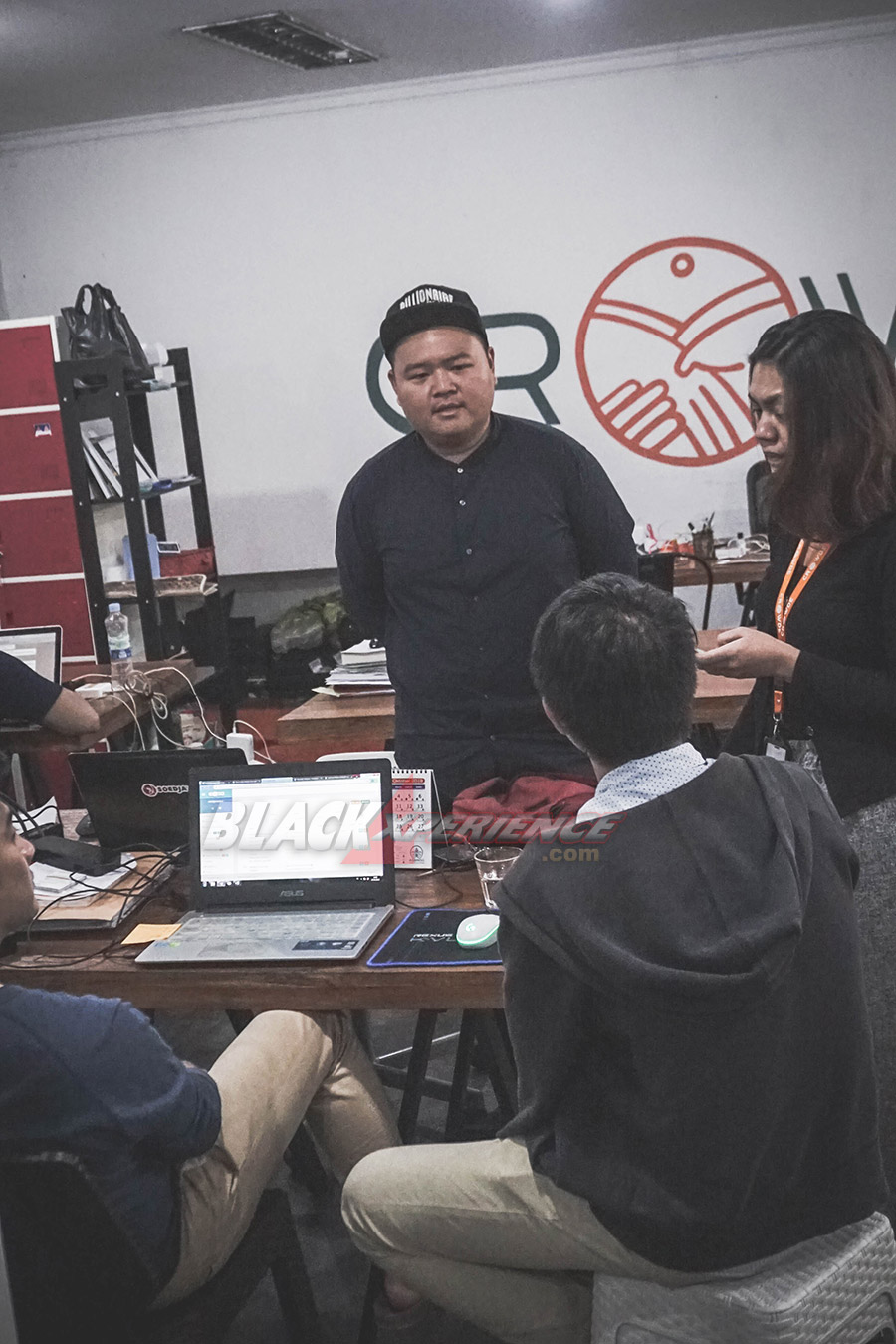 Yohanes Sugihtonugroho, Hadirkan Platform Investasi Bantu Petani Bernama Crowde 