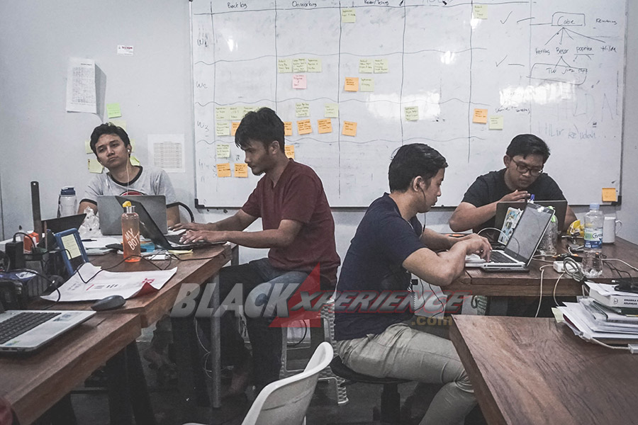 Yohanes Sugihtonugroho, Hadirkan Platform Investasi Bantu Petani Bernama Crowde 