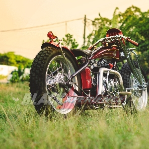 Nella KZ200, Penyegaran Boardtracker ala Busi Custom Motorcycle 