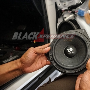 Modifikasi Audio Toyota Voxy, Kualitas Audio Lebih Bagus dengan Upgrade Standar