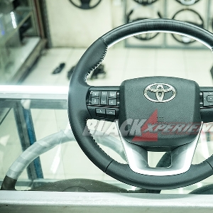 Instal Paddle Shift, Setir Toyota Voxy Jadi Lebih Fungsional