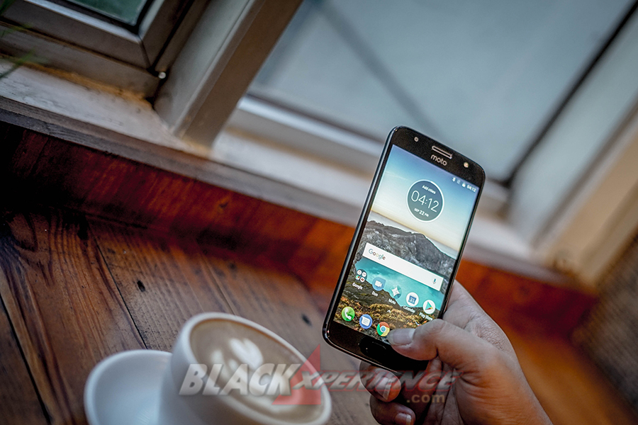 Motorola G5S Plus - Jago Buat Foto Bokeh Dan Libas Game Berat