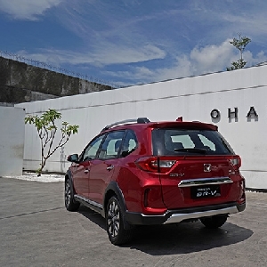 New Honda BR-V - Tetap Bertahan