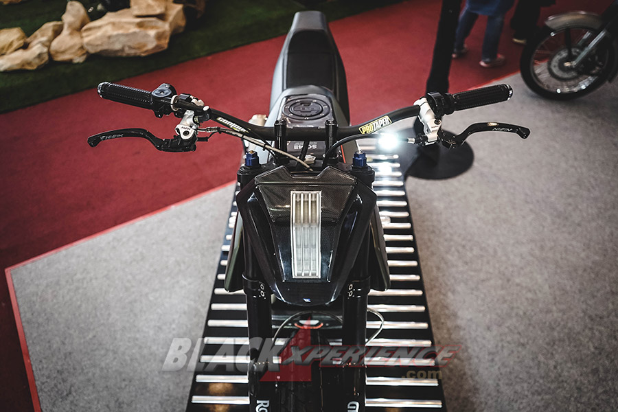 Modifikasi Royal Enfield Himalayan, Street Tracker yang Futuristik dan Proper