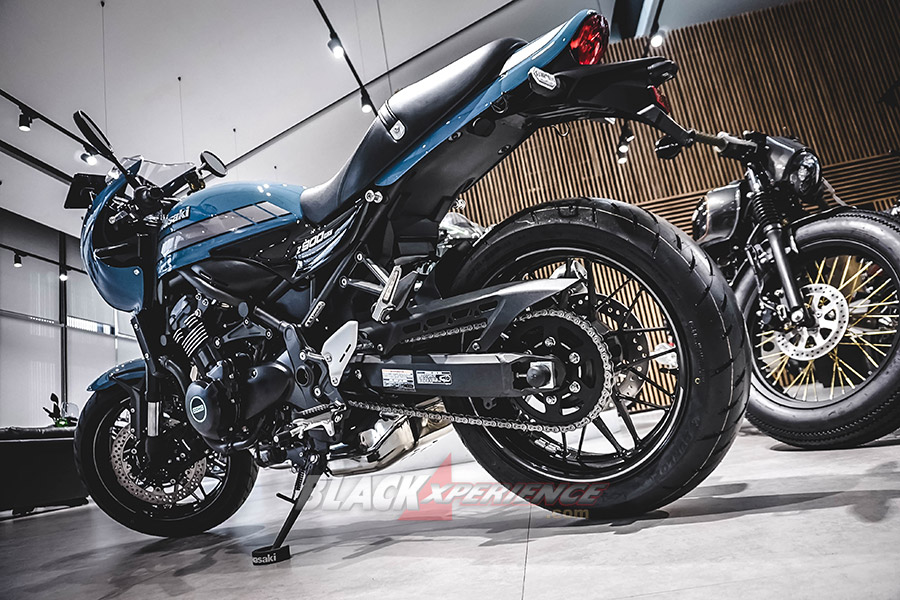 Kawasaki Z900RS Cafe - Bukan Untuk Rider Biasa