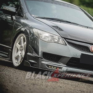 Modifikasi Honda Civic FD, Estetika Mugen RR Karya Anak Bangsa