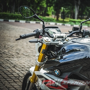 BMW G310 R - Definitely Still BMW