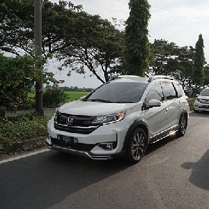 New Honda BR-V - Tetap Bertahan