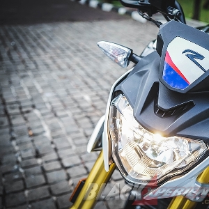 BMW G310 R - Definitely Still BMW