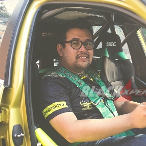 Akbar Rais, Drifter Merangkap Konten Kreator