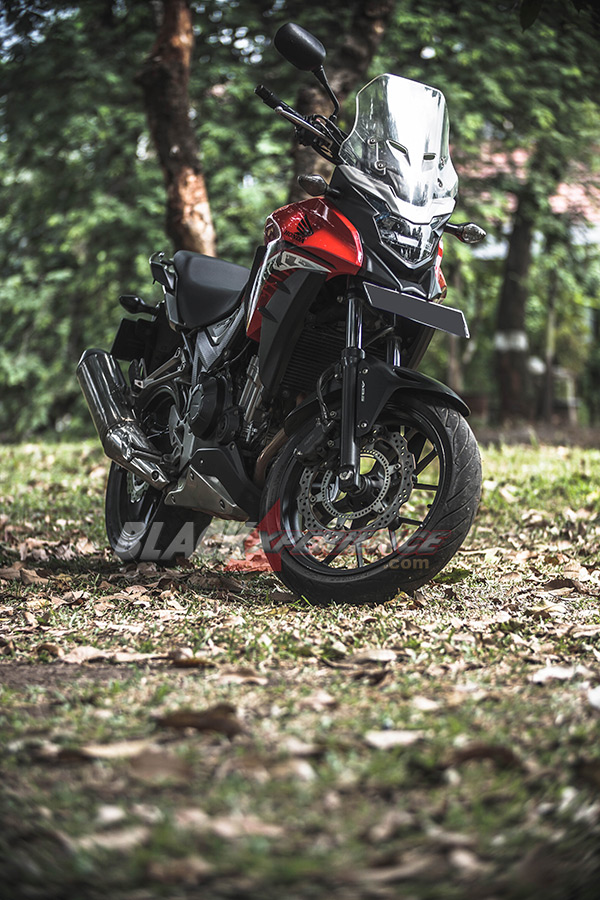 Honda CB500X - Tackle Both World