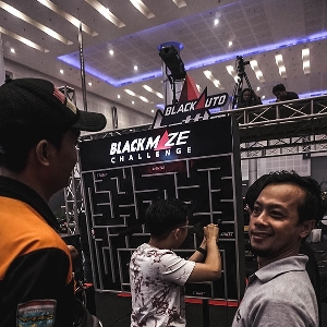 FINAL BLACKAUTO BATTLE 2018 : Entertainment & Activity