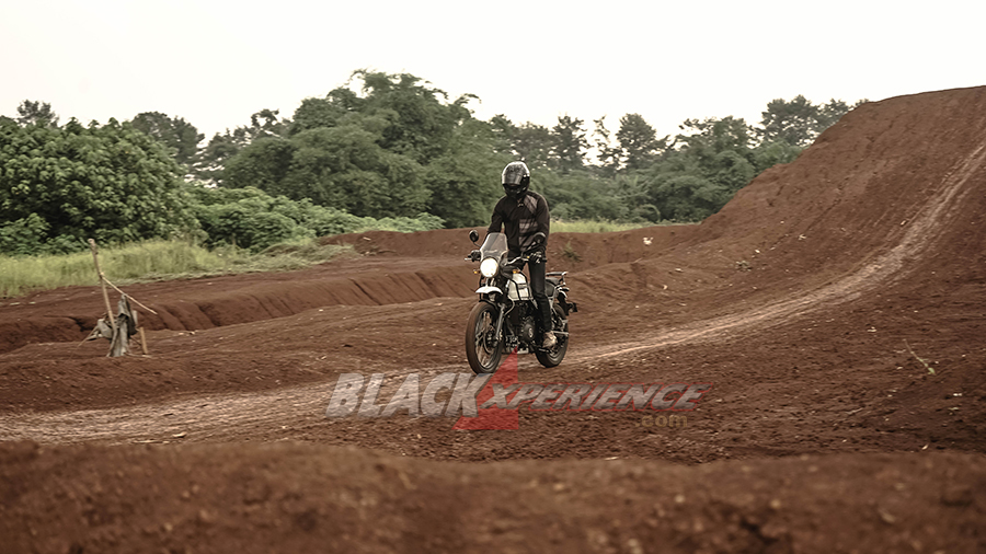 Royal Enfield Himalayan - Motor Asyik Dimana Saja