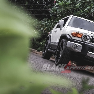 Modifikasi Toyota FJ Cruiser, Kawinkan Gaya DUB City dan VIP Untuk Harian