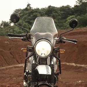 Royal Enfield Himalayan - Motor Asyik Dimana Saja