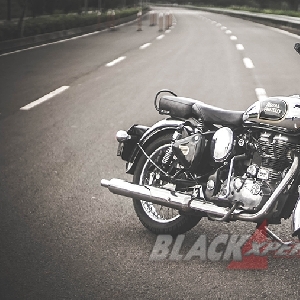 Royal Enfield Classic 500 Chrome – a Renewable Classic